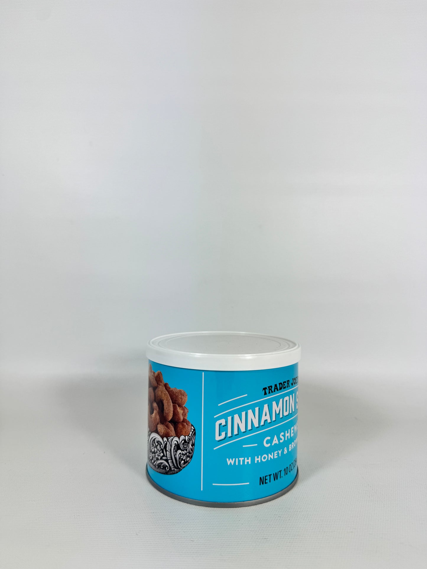 Trader Joe's Cinnamon Sugar Cashews with Honey and Brown Sugar — 10 oz (283 g)